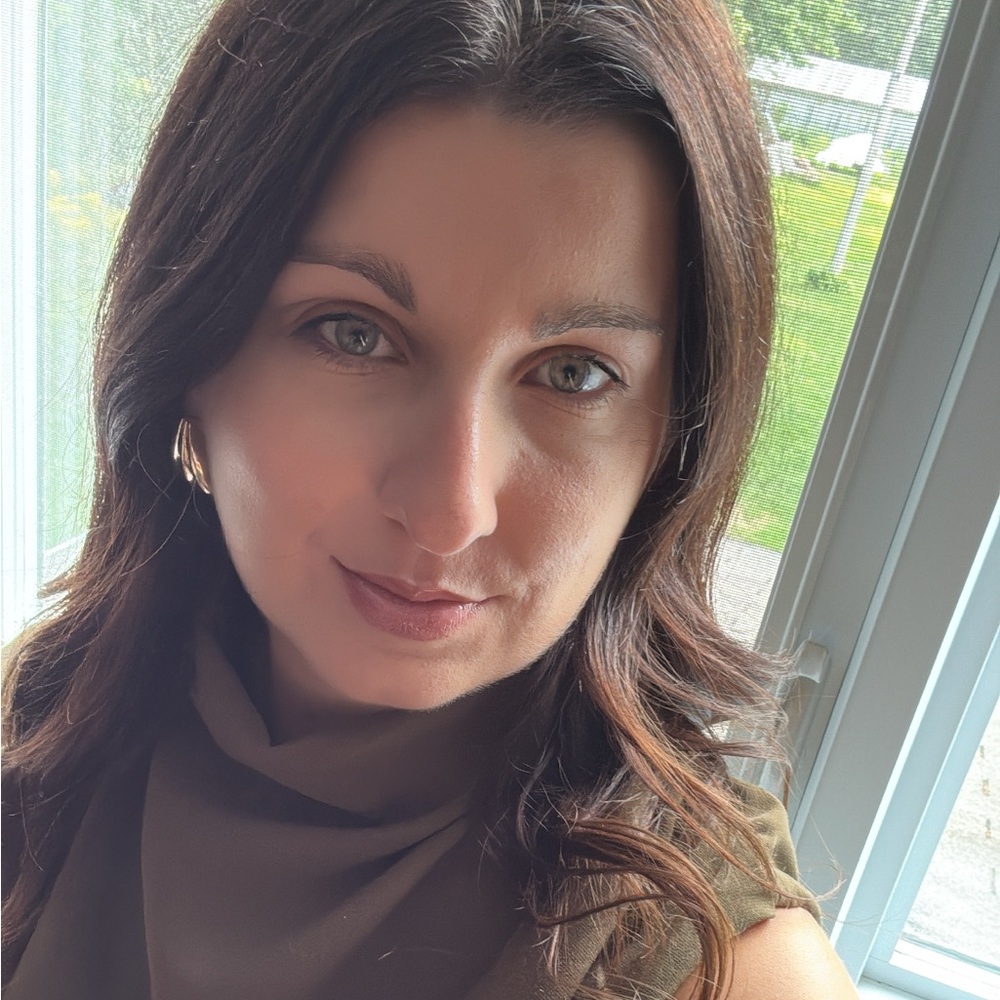 Meet your Posher, Vicky